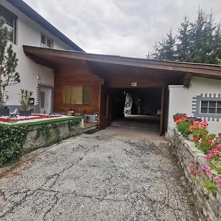 Bellaflora Апартаменты Хаус-им-Энншталь