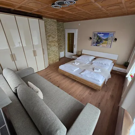 Bellaflora Apartmán *