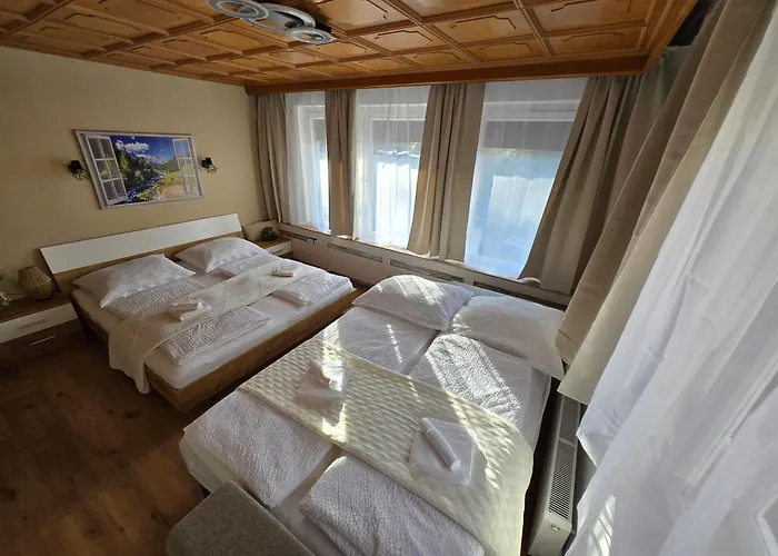 Bellaflora هاوس إم إنيستال